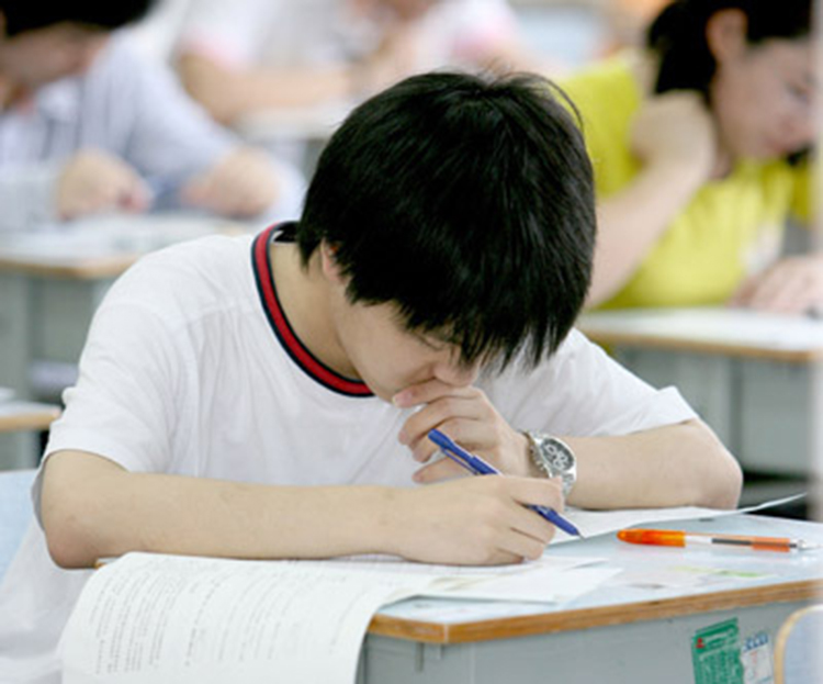 学生考进厦大,却仍然对未来发愁